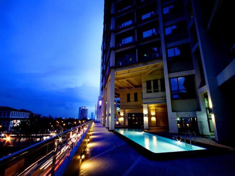 Photo of Mandarin Plaza Hotel