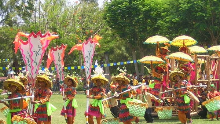 Sinanggiyaw Festival