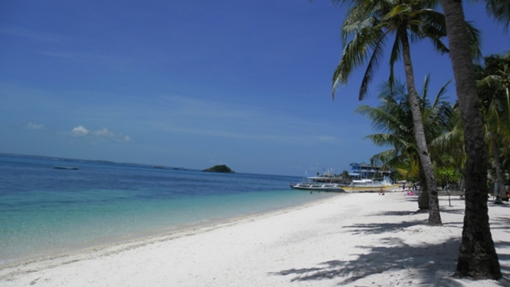 Malapascua Island Beach